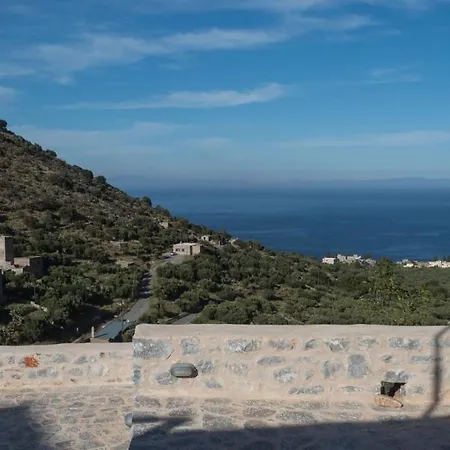 Soloterra Tower Πανσιόν Κοκκάλα